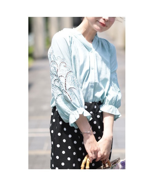 Sawa a la mode(サワアラモード)の「刺繍レースブラウス(シャツ/ブラウス・レディース・グリーン/ブラック・FREE)」の11枚目の写真