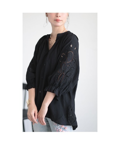 Sawa a la mode(サワアラモード)の「刺繍レースブラウス(シャツ/ブラウス・レディース・グリーン/ブラック・FREE)」の14枚目の写真