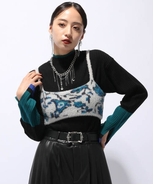 HARE(ハレ)の「シャギーガラニットビスチェ(HARE)(ベスト・レディース・レッド/ライトグレー・FREE)」の9枚目の写真