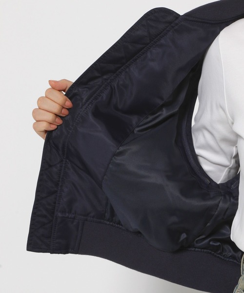 LOWRYS FARM(ローリーズファーム)の「2WAYベストMA1 133583(MA-1・レディース・ネイビー/カーキ/レッド・FREE)」の15枚目の写真