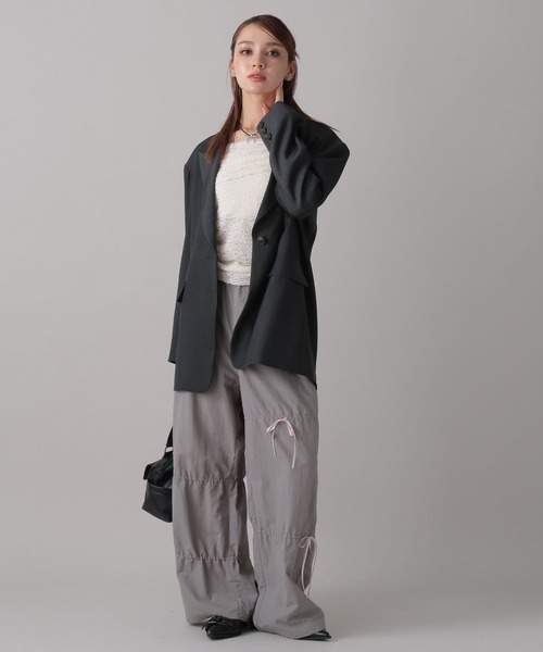 FOREVER 21（フォーエバー トゥエンティーワン）の「【2024FW】ビッグジャケット（テーラードジャケット・レディース・ストライプ/グレー・FREE）」の15枚目の写真