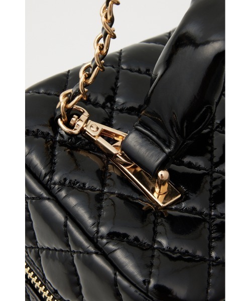 rienda（リエンダ）の「エナメルバニティーバッグ（ショルダーバッグ・レディース・ブラック/ピンクゴールド/レッド・FREE）」の5枚目の写真