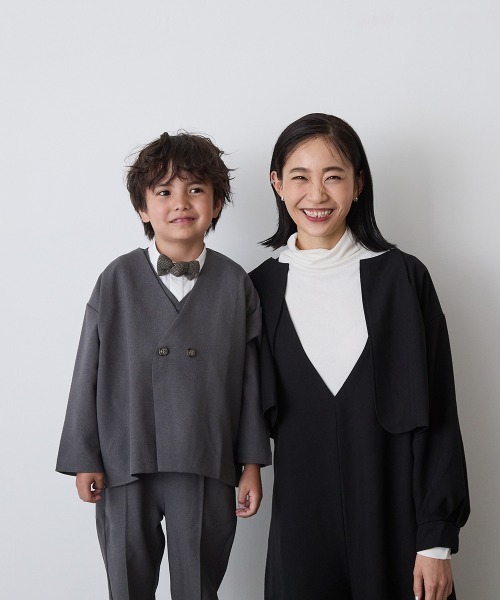 ノーカラージャケット 黒 ストライプ裏地 riziere（リジェール）の「ノーカラージャケットセットアップ（裏地