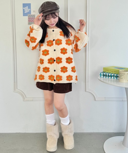 SOLLON.(ソルロン)の「ブークレフラワーオーバーサイズカーディガン(カーディガン/ボレロ・レディース・ピンク/アイボリー・FREE)」の8枚目の写真