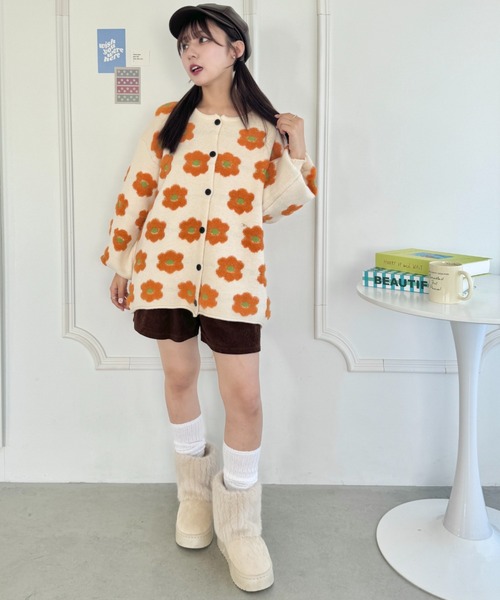 SOLLON.(ソルロン)の「ブークレフラワーオーバーサイズカーディガン(カーディガン/ボレロ・レディース・ピンク/アイボリー・FREE)」の9枚目の写真