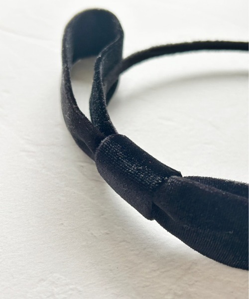 ciite'(シーテ)の「シルキーベロア カチューシャ(カチューシャ・レディース・ブラック・FREE)」の5枚目の写真