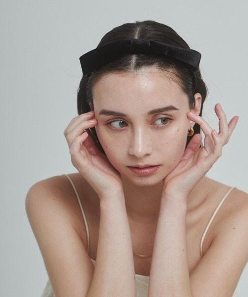 ciite'(シーテ)の「シルキーベロア カチューシャ(カチューシャ・レディース・ブラック・FREE)」の11枚目の写真