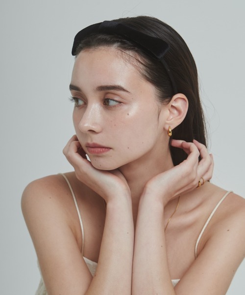 ciite'(シーテ)の「シルキーベロア カチューシャ(カチューシャ・レディース・ブラック・FREE)」の14枚目の写真