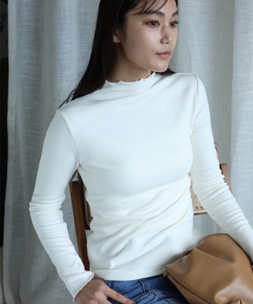 aimoha(アイモハ)の「【Aimoha】フリル裏起毛インナートップス (AW) (LV)(Tシャツ/カットソー・レディース・ベージュ/ホワイト/ブラウン/ブラック・SMALL/MEDIUM/LARGE/X-LARGE/XX-LARGE)」の15枚目の写真