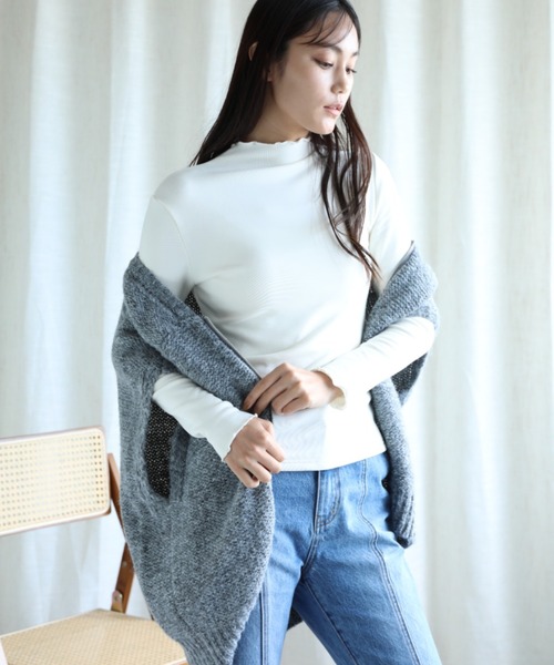 aimoha(アイモハ)の「【Aimoha】フリル裏起毛インナートップス (AW) (LV)(Tシャツ/カットソー・レディース・ベージュ/ホワイト/ブラウン/ブラック・SMALL/MEDIUM/LARGE/X-LARGE/XX-LARGE)」の12枚目の写真