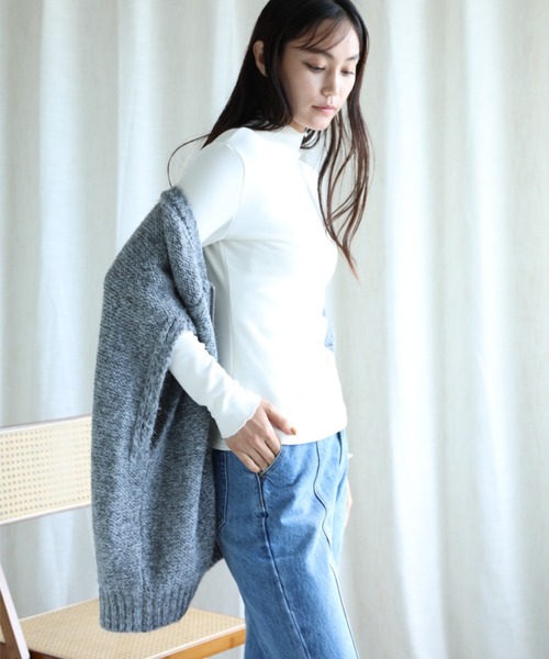 aimoha(アイモハ)の「【Aimoha】フリル裏起毛インナートップス (AW) (LV)(Tシャツ/カットソー・レディース・ベージュ/ホワイト/ブラウン/ブラック・SMALL/MEDIUM/LARGE/X-LARGE/XX-LARGE)」の13枚目の写真