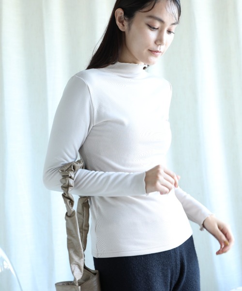 aimoha(アイモハ)の「【Aimoha】フリル裏起毛インナートップス (AW) (LV)(Tシャツ/カットソー・レディース・ベージュ/ホワイト/ブラウン/ブラック・SMALL/MEDIUM/LARGE/X-LARGE/XX-LARGE)」の22枚目の写真