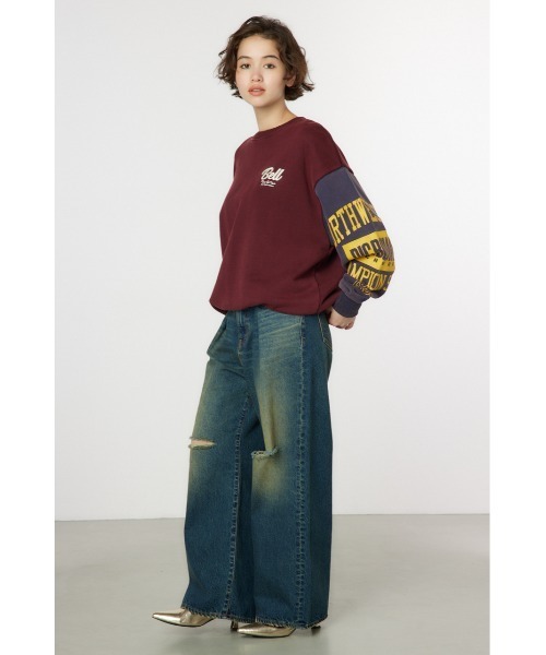 RODEO CROWNS WIDE BOWL（ロデオクラウンズワイドボウル）の「タックワイドクラッシュデニムパンツ（デニムパンツ・レディース・ブルー/ライトブルー・SMALL/MEDIUM）」の12枚目の写真