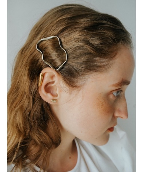 SYKIA(シキア)の「A Petal Earcuff(イヤーカフ・レディース・シルバー/ゴールド・FREE)」の6枚目の写真