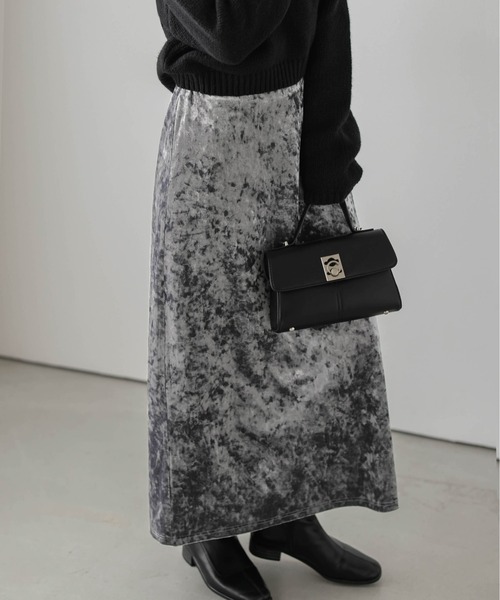 La-gemme（ラジェム）の「クラッシュベロアスカート（スカート・レディース・ブラウン/ベージュ/グレー・フリー）」の7枚目の写真