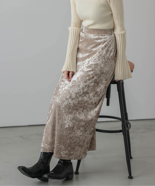 La-gemme（ラジェム）の「クラッシュベロアスカート（スカート・レディース・ブラウン/ベージュ/グレー・フリー）」の17枚目の写真