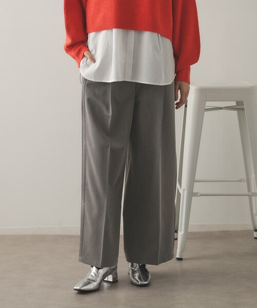 OPAQUE.CLIP（オペークドットクリップ）の「◆サイドタックワイドパンツ【洗濯機洗い可】（その他パンツ・レディース・ブラウン系/チャコールグレー・42/40/38）」の2枚目の写真
