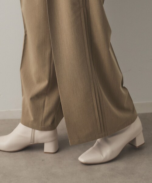 OPAQUE.CLIP（オペークドットクリップ）の「◆サイドタックワイドパンツ【洗濯機洗い可】（その他パンツ・レディース・ブラウン系/チャコールグレー・42/40/38）」の17枚目の写真