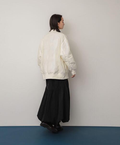 SENSE OF PLACE by URBAN RESEARCH（センスオブプレイスバイアーバンリサーチ）の「オーバーサイズMA-1（MA-1・レディース・ベージュ/アイボリー/ブラック・ONE）」の9枚目の写真