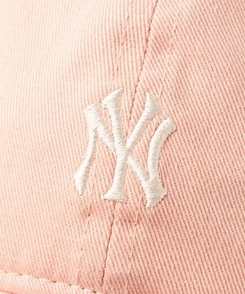 NEW ERA（ニューエラ）の「【別注】＜NEW ERA＞920 MLB キャップ（キャップ・レディース・ナチュラル/ピンク/ダークグレー/ベージュ/コバルトブルー/ネイビー/ライトグレー/ダークブラウン・FREE/S）」の22枚目の写真