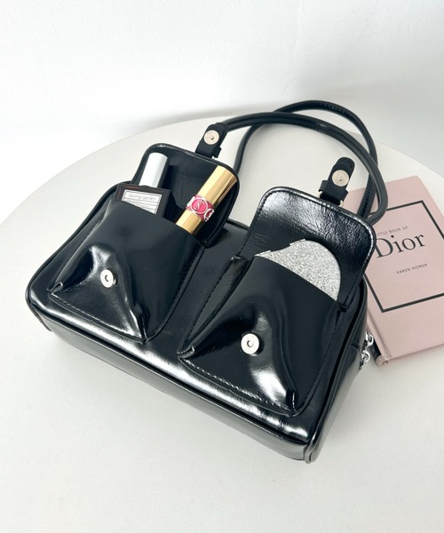 Loueme（ルエム）の「ダブルポケットロングハンドルPUバッグ（ショルダーバッグ・レディース・ブラック/レッド/ブラウン・FREE）」の8枚目の写真