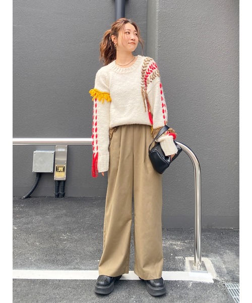 Ungrid(アングリッド)の「カットオフデザインラフ起毛タックパンツ(その他パンツ・レディース・チャコールグレー/ベージュ・SMALL/MEDIUM)」の12枚目の写真