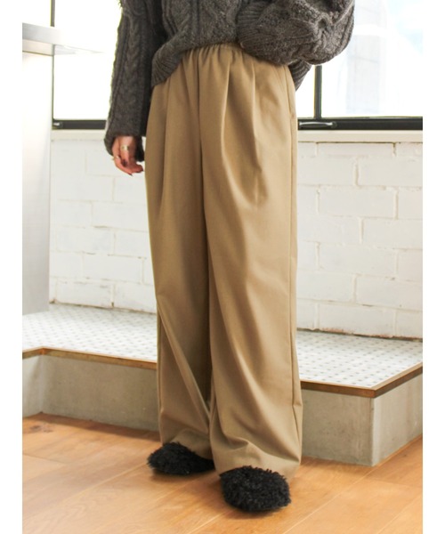 Ungrid(アングリッド)の「カットオフデザインラフ起毛タックパンツ(その他パンツ・レディース・チャコールグレー/ベージュ・SMALL/MEDIUM)」の14枚目の写真