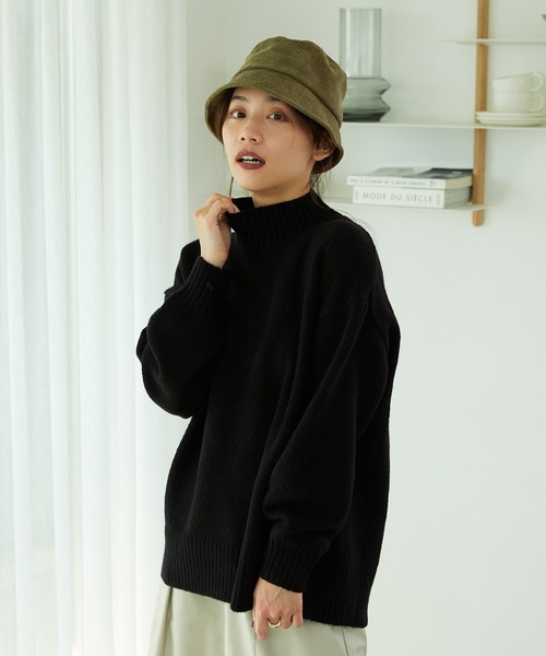 MISCH MASCH(ミッシュマッシュ)の「バックスリットニットプルオーバー MO33N03(ニット/セーター・レディース・ブラック/ブルー/ブラック×ホワイト/ホワイト/イエロー・フリ-)」の7枚目の写真