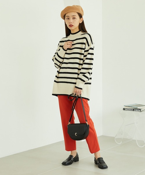 MISCH MASCH(ミッシュマッシュ)の「バックスリットニットプルオーバー MO33N03(ニット/セーター・レディース・ブラック/ブルー/ブラック×ホワイト/ホワイト/イエロー・フリ-)」の16枚目の写真