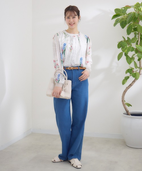 KATHARINE ROSS(キャサリンロス)の「【KATHARINE ROSS】 KITTE PRINT -切手プリント- ブラウス(シャツ/ブラウス・レディース・アイボリー/ライトブルー・MEDIUM)」の3枚目の写真