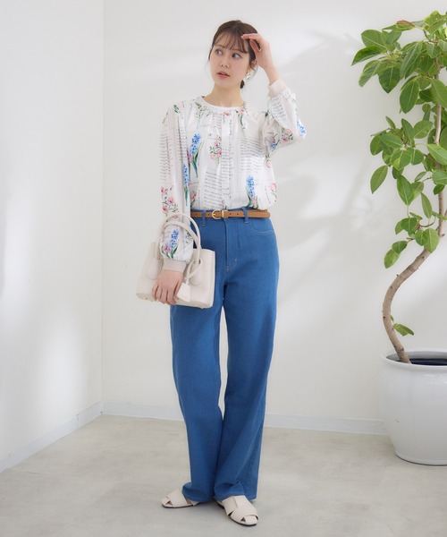 KATHARINE ROSS(キャサリンロス)の「【KATHARINE ROSS】 KITTE PRINT -切手プリント- ブラウス(シャツ/ブラウス・レディース・アイボリー/ライトブルー・MEDIUM)」の4枚目の写真