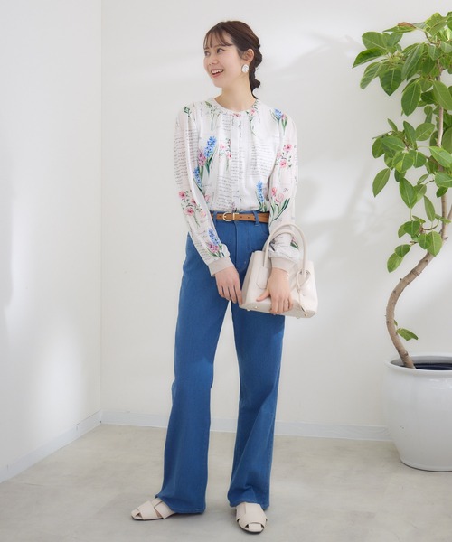 KATHARINE ROSS(キャサリンロス)の「【KATHARINE ROSS】 KITTE PRINT -切手プリント- ブラウス(シャツ/ブラウス・レディース・アイボリー/ライトブルー・MEDIUM)」の6枚目の写真