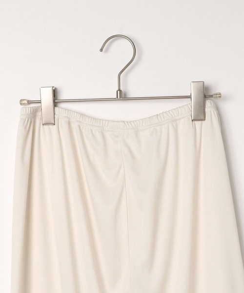 BAYFLOW（ベイフロー）の「[一枚でもレイヤードでも◎]レースナロースカート（スカート・レディース・ブラック/アイボリー・FREE）」の13枚目の写真