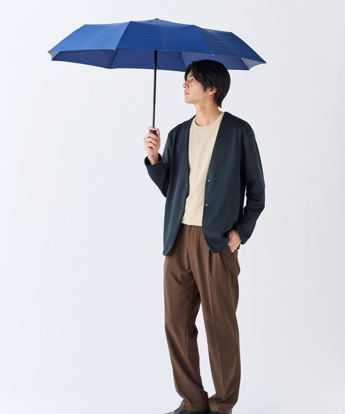 FLO(A)TUS（フロータス）の「折りたたみ傘 超撥水 耐風 8本骨 大きめ ”フロータス60cm”（折りたたみ傘・レディース・ブラック/ダークブルー・FREE）」の6枚目の写真