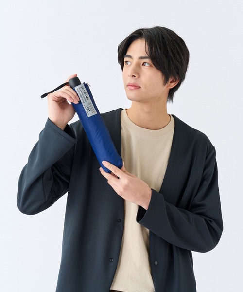 FLO(A)TUS（フロータス）の「折りたたみ傘 超撥水 耐風 8本骨 大きめ ”フロータス60cm”（折りたたみ傘・レディース・ブラック/ダークブルー・FREE）」の7枚目の写真