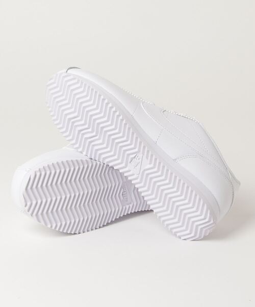 NIKE(ナイキ)の「NIKE/ナイキ WS コルテッツ(スニーカー・レディース・ホワイト・24cm/23.5cm/23cm/25cm/24.5cm/22.5cm/26cm/26.5cm/27cm/27.5cm/28cm/28.5cm)」の3枚目の写真