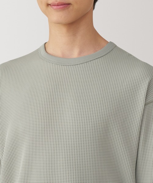 無印良品(ムジルシリョウヒン)の「紳士 UVカット乾きやすいワッフルクルーネック長袖Tシャツ(Tシャツ/カットソー・メンズ・オフホワイト/サンドベージュ/ブラック/ダークネイビー/カーキ系・S/M/L/XL)」の14枚目の写真