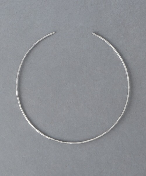 UNITED ARROWS（ユナイテッドアローズ）の「ハンマー チョーカー（チョーカー・レディース・シルバー/ゴールド・FREE）」の2枚目の写真