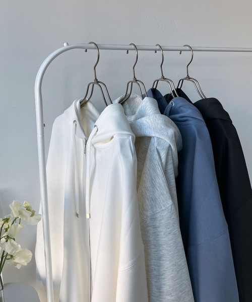 AS KNOW AS plus(アズノゥアズプラス)の「●ダンボールジップパーカー(パーカー・レディース・チャコールグレー/オフホワイト/ブルー/オートミール/杢グレー・FREE)」の20枚目の写真