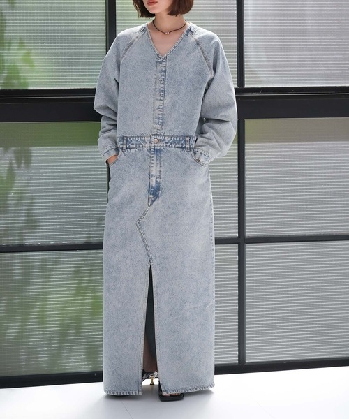 AKTE Vネックデニムドレス ライトブルー Vネックデニムドレス | AKTE