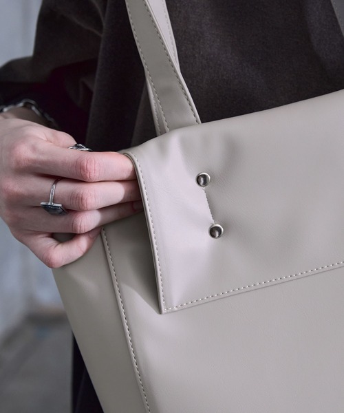 SERACE(セラス)の「【SERACE】2way loose tote bag / 2wayルーズトートバッグ(トートバッグ・メンズ・ライトグレー/ブラック・FREE)」の3枚目の写真
