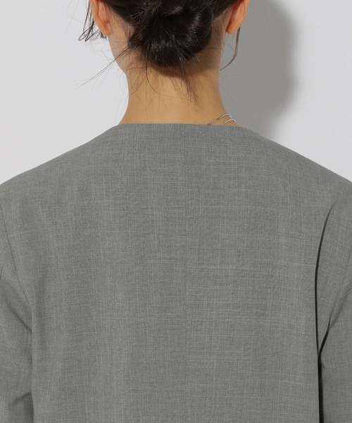 Elura(エルーラ)の「映えラクノーカラージャケット/292398(ノーカラージャケット・レディース・ネイビー/ライトグレー・LARGE/MEDIUM)」の8枚目の写真