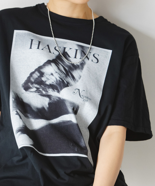 Couture d'adam(クチュールドアダム)の「COUTURE D'ADAM/クチュール ド アダム SamHaskins T-shirt(ブラック)(Tシャツ/カットソー・レディース・ブラック・38)」の2枚目の写真
