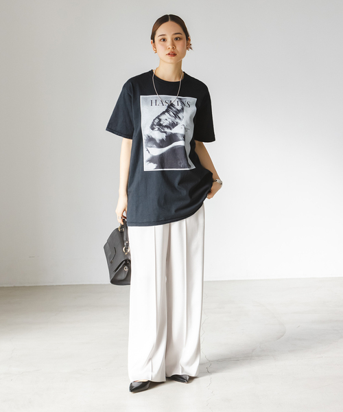Couture d'adam(クチュールドアダム)の「COUTURE D'ADAM/クチュール ド アダム SamHaskins T-shirt(ブラック)(Tシャツ/カットソー・レディース・ブラック・38)」の4枚目の写真