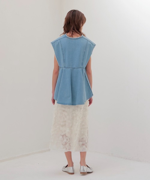 DRESSLAVE(ドレスレイブ)の「3D dot tulle midi skirt(3Dドットチュールミディ丈スカート)(スカート・レディース・ホワイト/ブラック・38)」の8枚目の写真