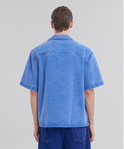 MARNI デニム ボウリングシャツ ライトブルー ボウリングシャツ、Dillies パッチのディテール