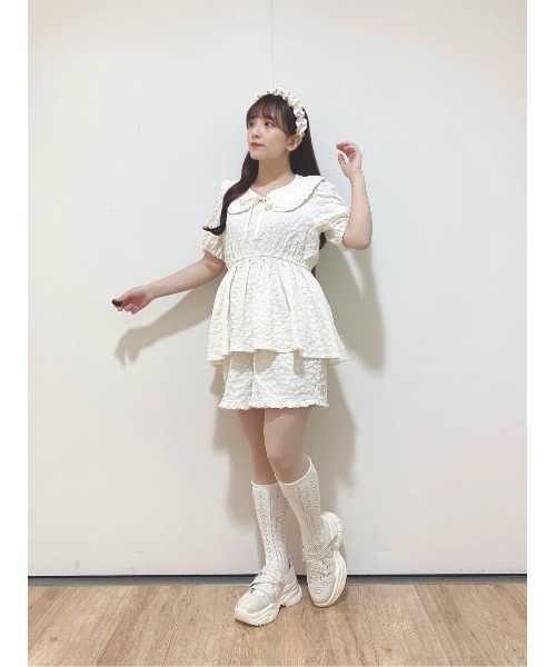 F i.n.t(フィント)の「ホイップギャザーサテンカチューシャ/fint フィント(カチューシャ・レディース・アイボリー/ブルーグレー・FREE)」の10枚目の写真