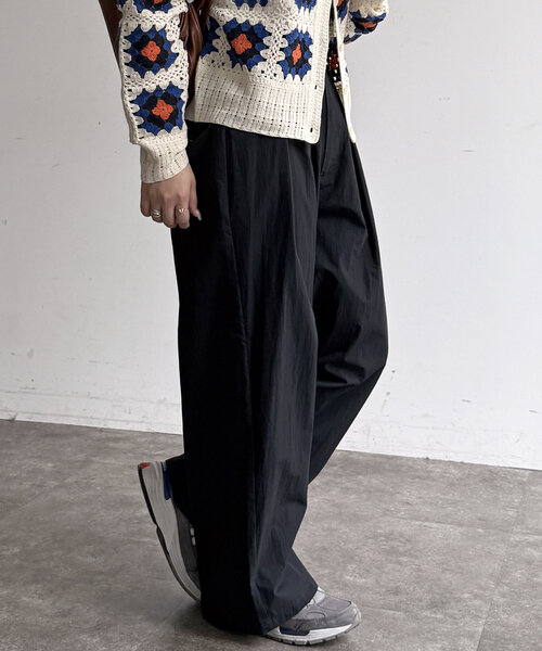 CPCM（シーピーシーエム）の「冷感タックワイドパンツ（その他パンツ・レディース・グレー/ブラック/アイボリー/ベージュ・MEDIUM/SMALL/LARGE）」の15枚目の写真