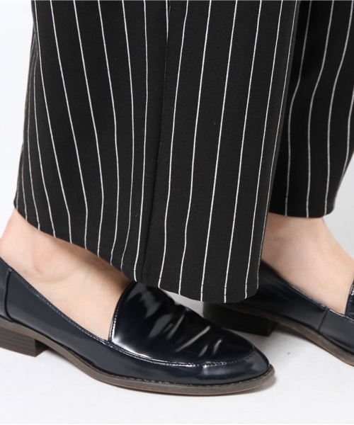 VENCEEXCHANGE（ヴァンスエクスチェンジ）の「ポンチストライプ細ベルト付きワイドパンツ（その他パンツ・レディース・ブラック・MEDIUM）」の7枚目の写真