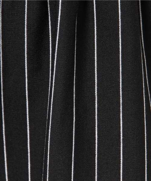 VENCEEXCHANGE（ヴァンスエクスチェンジ）の「ポンチストライプ細ベルト付きワイドパンツ（その他パンツ・レディース・ブラック・MEDIUM）」の8枚目の写真